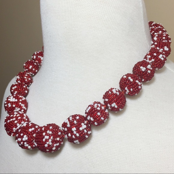 Red & White Seed Bead Balls Handmade Statement Necklace - Picture 2 of 4